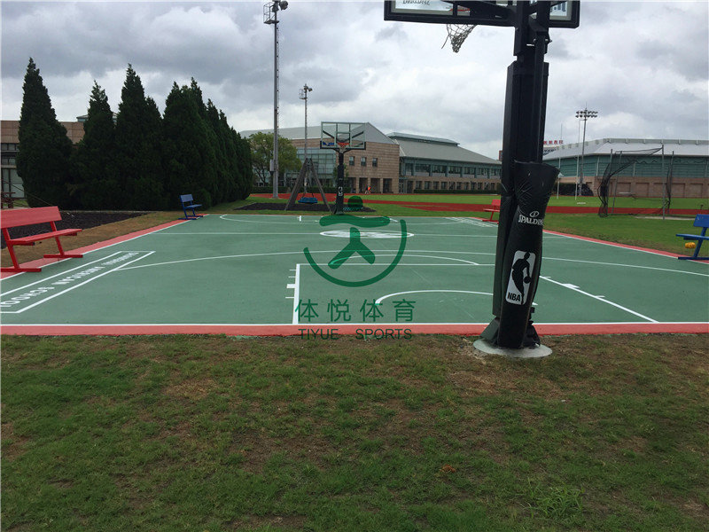 美國學校（諸翟校區）籃球場施工、操場跑道翻新-球場施工-上海體悅體育設施工程有限公司